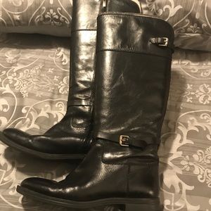 Black leather boots 9.5